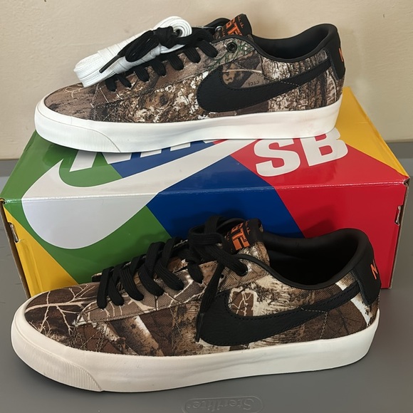 Nike Blazer Low Pro GT - Picture 2 of 6